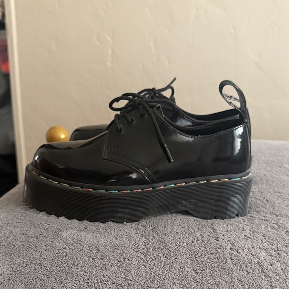 Dr. Martens Oxford Pride Edition Patent Leather Rainbow Holographic - Picture 2 of 7